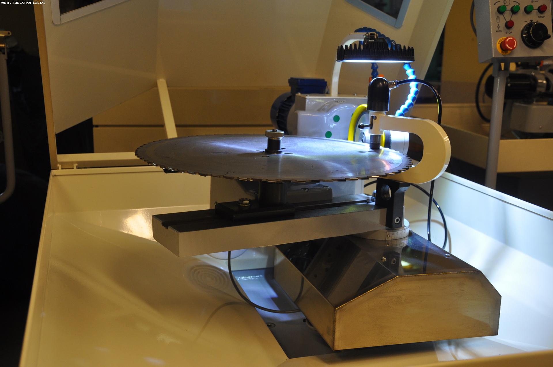 Affilatrice per lame circolari CNC 3000 B in vendita - foto 11